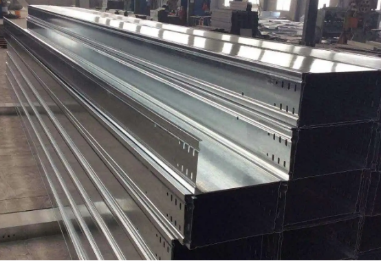 常見(jiàn)橋架行業(yè)標(biāo)準(zhǔn)有哪些，關(guān)于橋架材質(zhì)和厚度